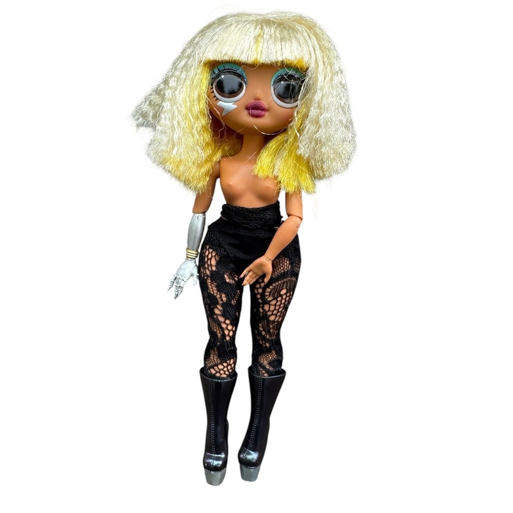 LOL Surprise OMG Remix Rock Fame Queen Doll‎ Blonde Robot Arm Platform Boots